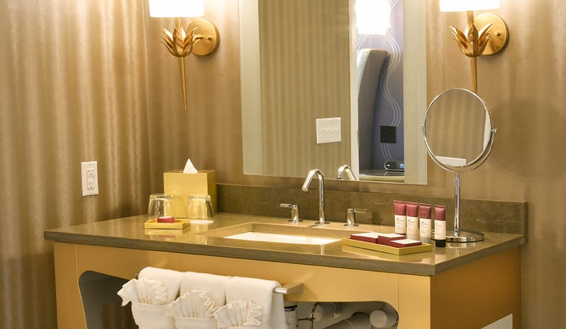 The Guest House at Graceland -  King Suite Dressing Room